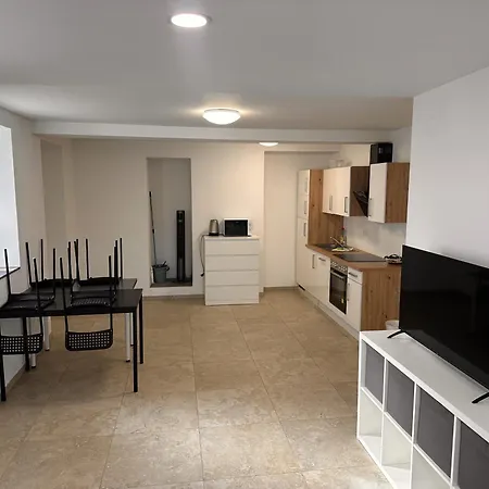 Weedenhof In 6 Personen 3 Schlafzimmer A Zornheim